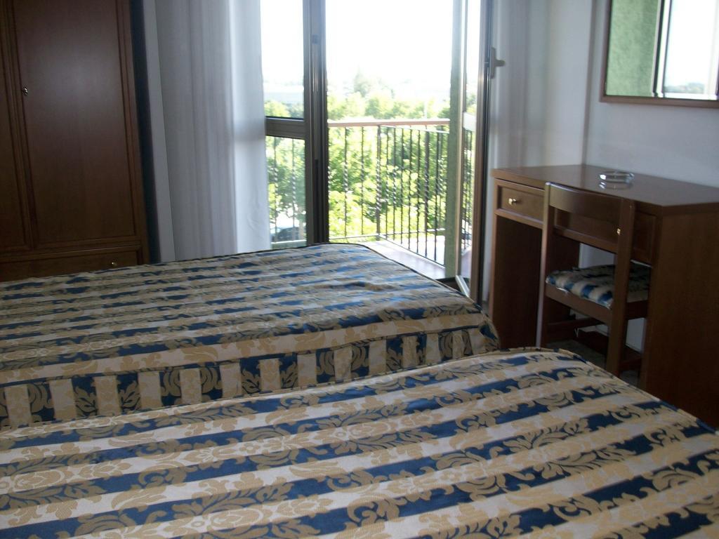 Hotel Santorotto Di Fabio Terrosi Sinalunga Δωμάτιο φωτογραφία