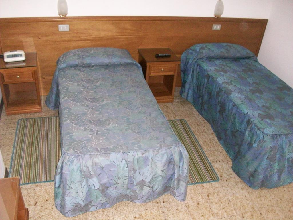 Hotel Santorotto Di Fabio Terrosi Sinalunga Δωμάτιο φωτογραφία