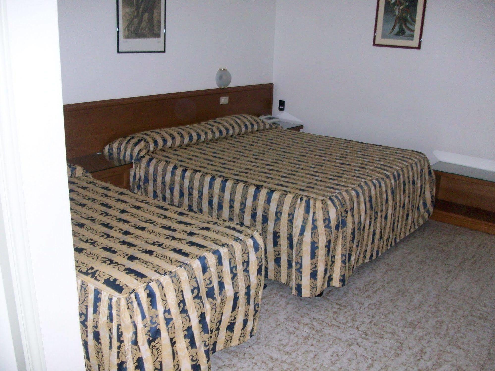 Hotel Santorotto Di Fabio Terrosi Sinalunga Εξωτερικό φωτογραφία